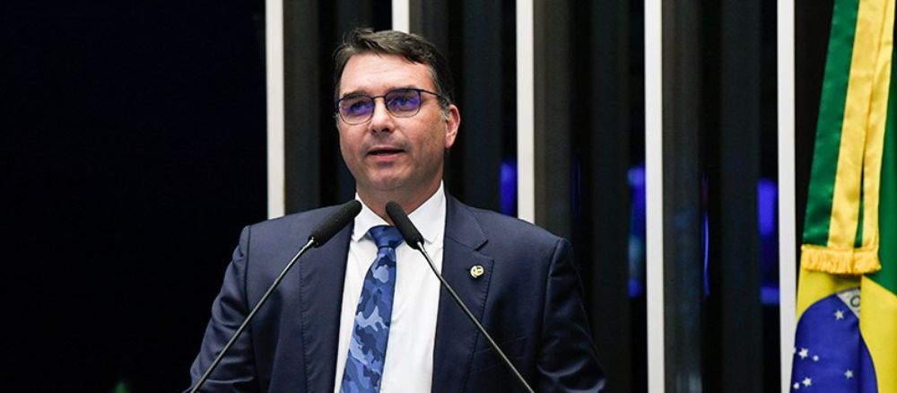 A oposição está se articulando no Congresso para manter vetos de Bolsonaro e barrar a criação do crime de 